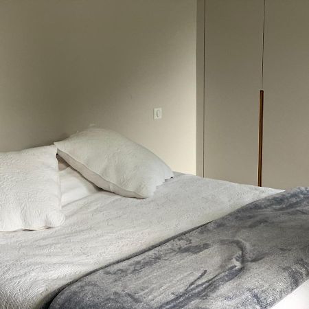 Bed and Breakfast Charme Moderne Le Val-Saint-Germain Exterior foto